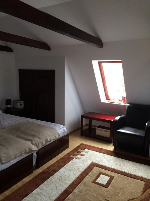 La Mos Pavel Hotel Noslac Ngoại thất bức ảnh